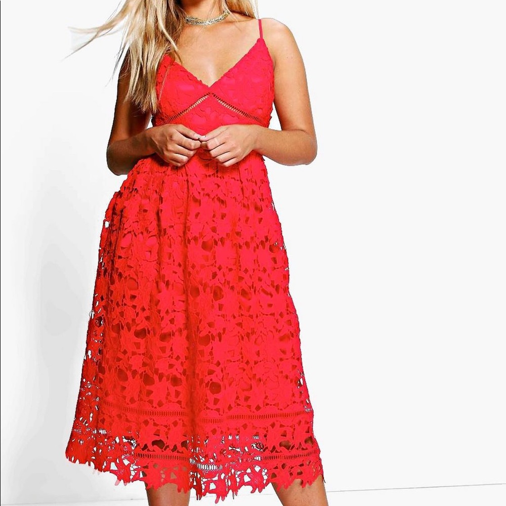 Boohoo Dress